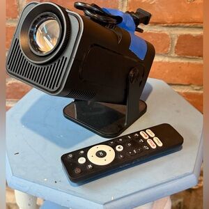 Compact Black Media Projector with Remote